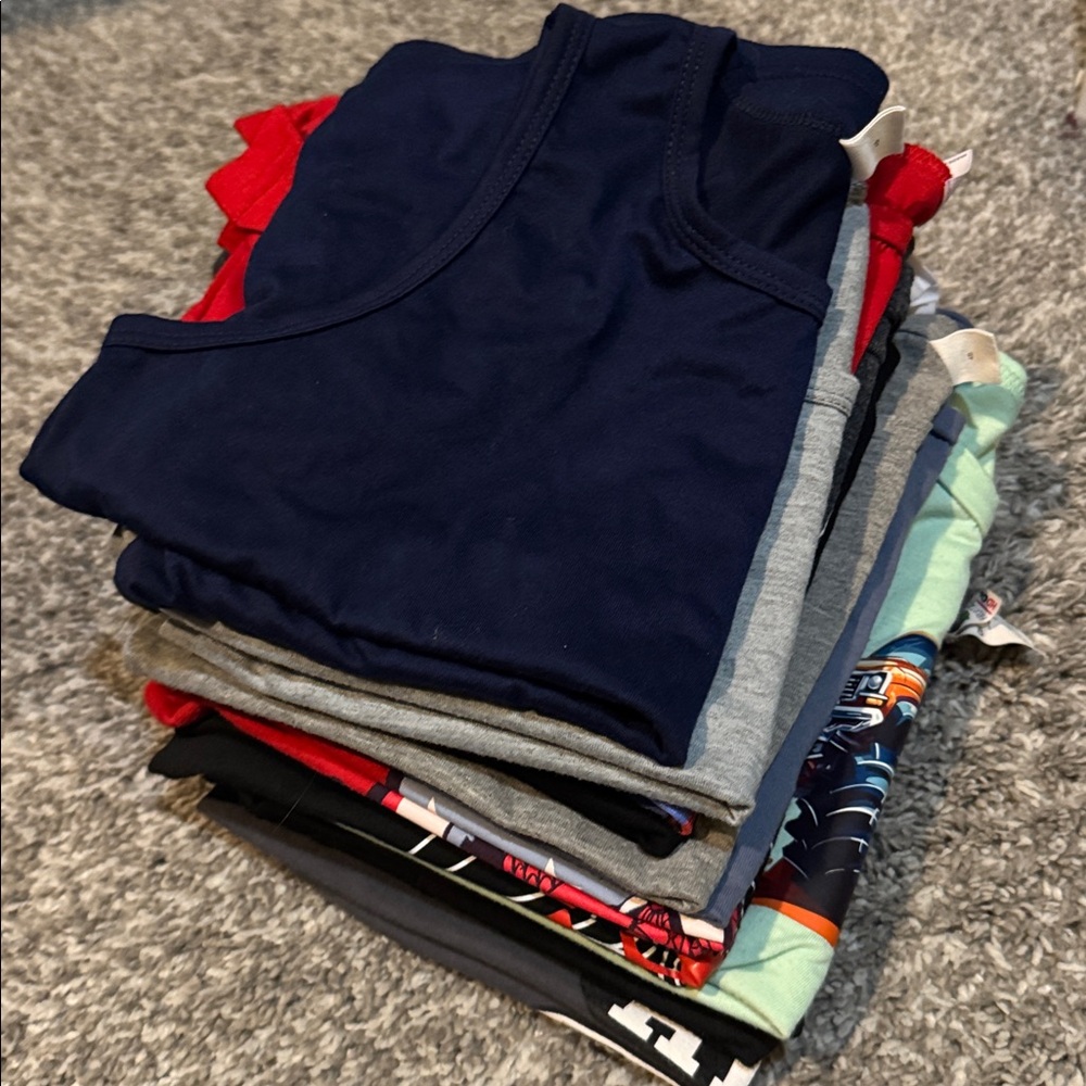 14 BUNDLE BOY'S CLOTHING